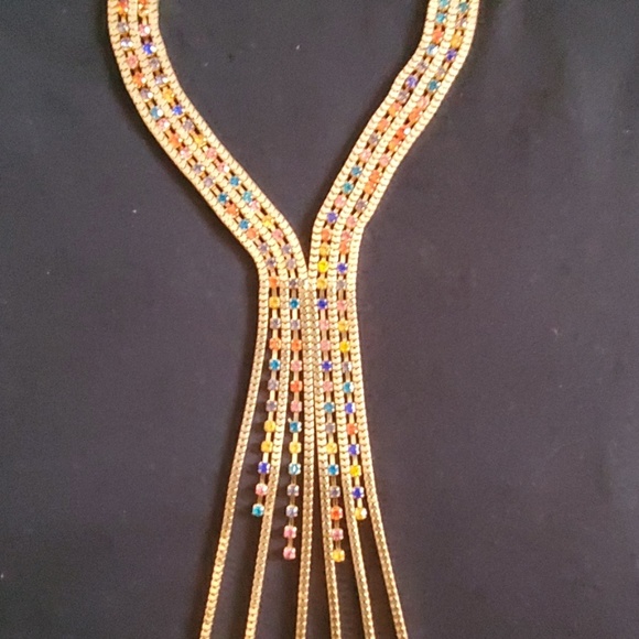 NWOT Sexy Multicolored Jewel Necklace - Picture 4 of 4